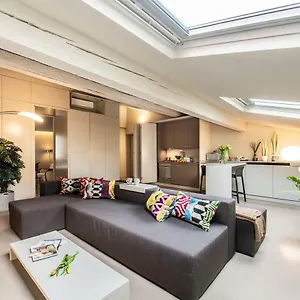 Romeo Loft Juliet Apartment